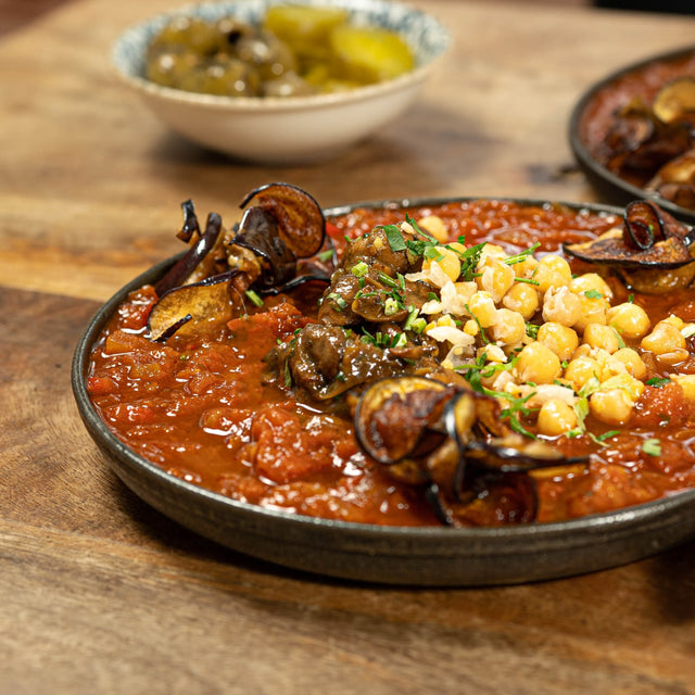 Restaurant Feinberg´s  Veganes Shakshuka mit Pitabrot