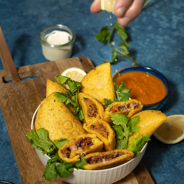 Lunitas Empanadas con Pasión Bucket mit Fleisch