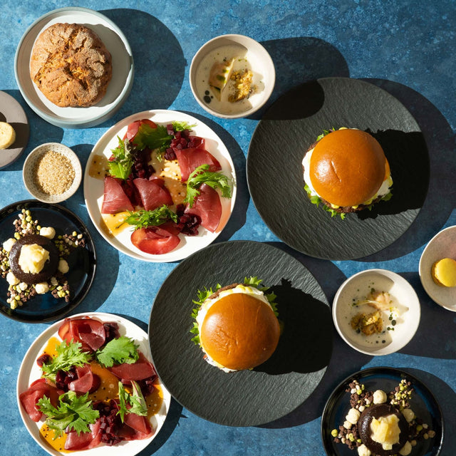 Restaurant Maerz Sterneküche trifft Burgermeister Mit passendem nicht-alkoholischem Getränk