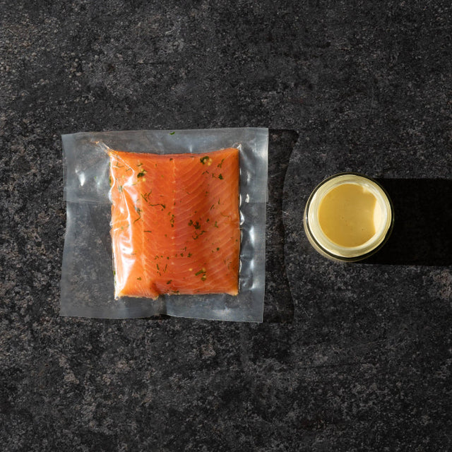 SeeSushi Hausgebeizte Lachsforelle mit Honig-Dill Sauce  Klassisch